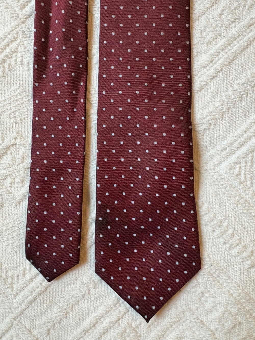 Sovereign Code Burgundy Polka Dot Slim Necktie 2.5”